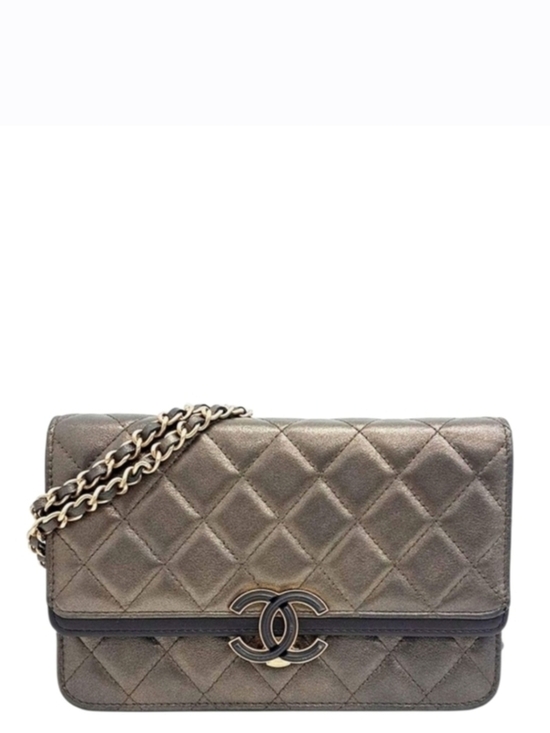 CHANEL Handbags - Rare CHANEL Metallic Quilted Clutch Gold Leather WOC Mini Crossbody Bag Like New